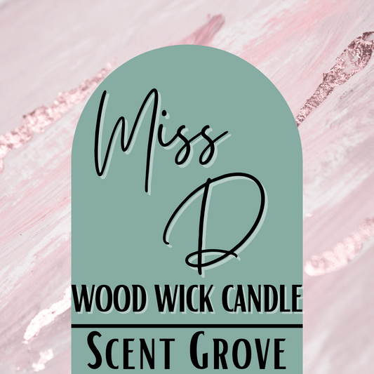 Miss scented Wood Wick Soy Candle